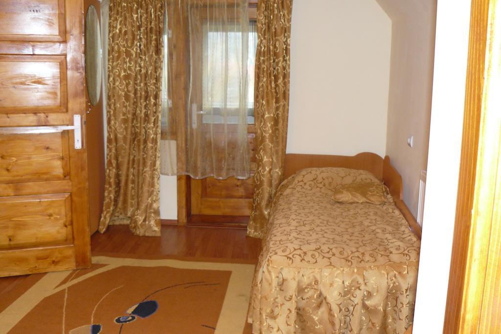 Pensiunea Vladut Bran  Room photo